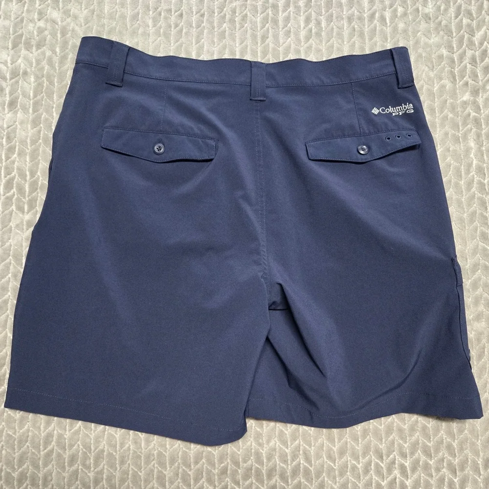 Columbia PFG Mens Navy Blue Performance‎ Fishing Cargo Shorts 36W 8L XM8501 EUC
